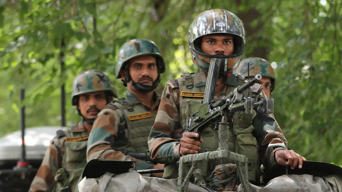 الهند ترفع معظم القيود المفروضة في كشمير