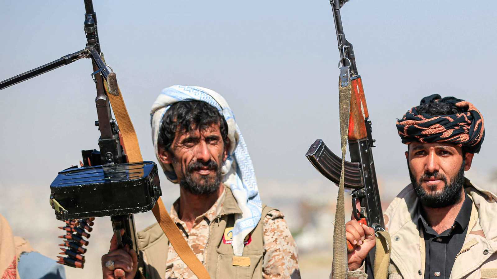 مصادر: الحوثيون يحتجزون موظفين في مقر "الصليب الأحمر" بصنعاء