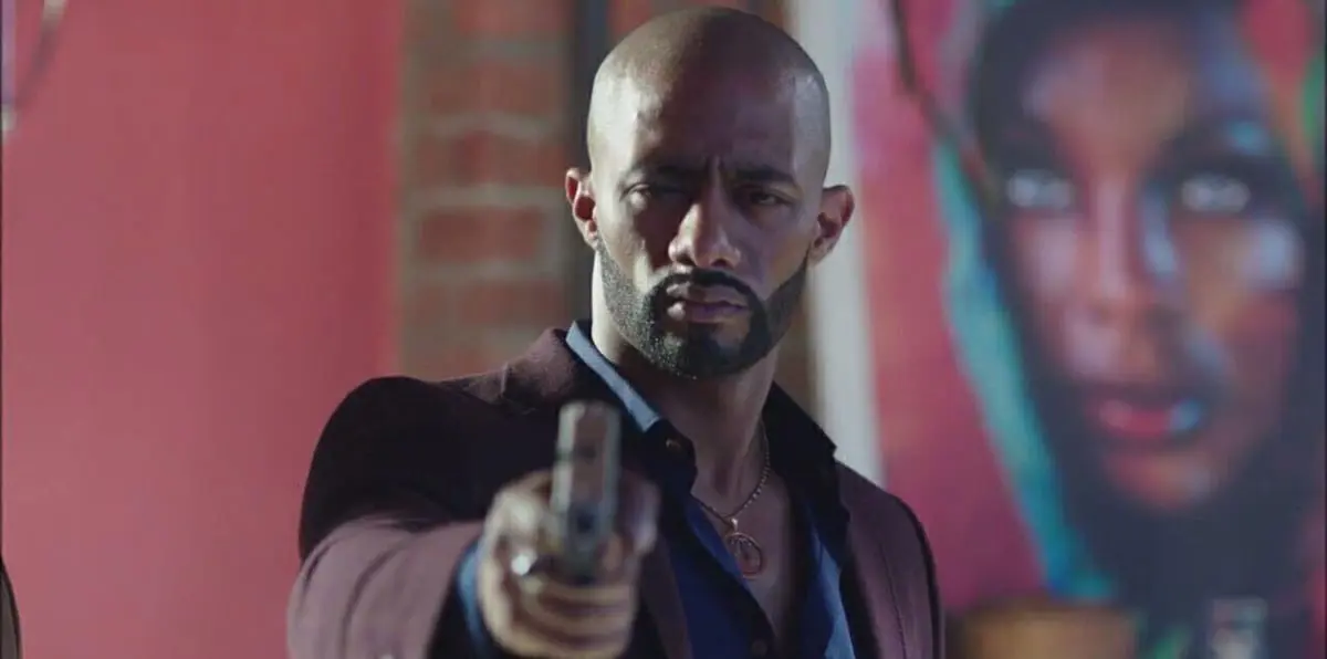 سلاح محمد رمضان "الذهبي يغضب جمهوره (فيديو)