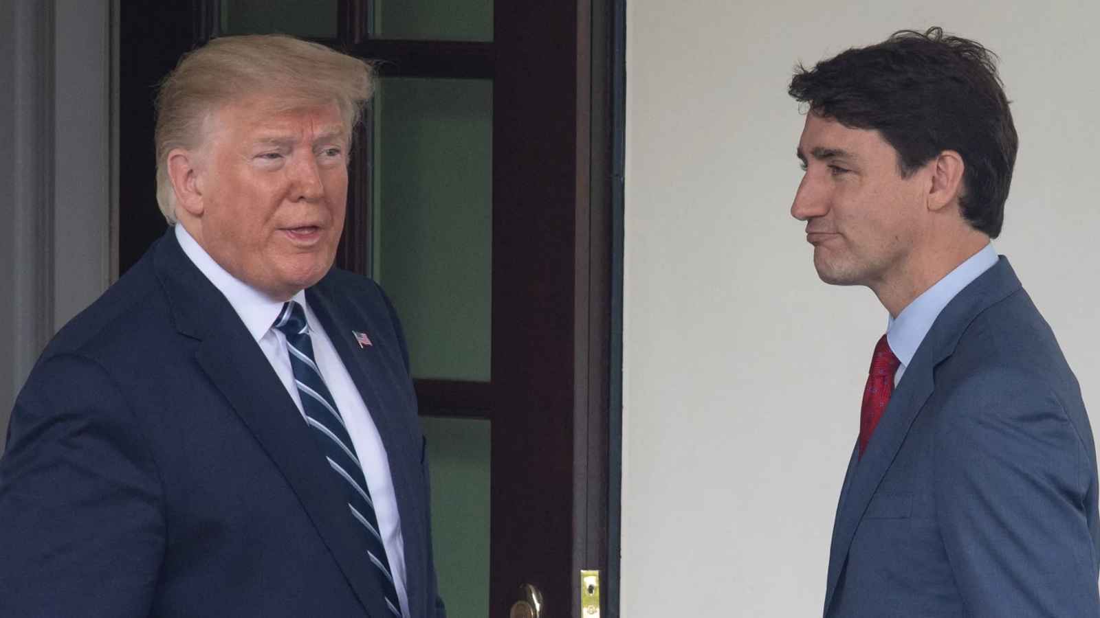 بعد أزمة الرسوم.. أول اتصال بين ترامب ورئيس وزراء كندا