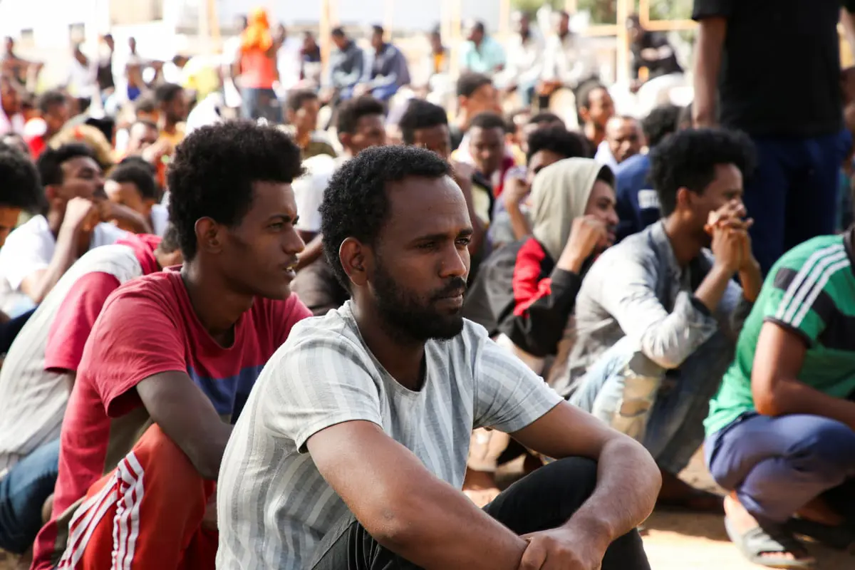 ليبيا تُرحّل 174 مهاجرًا غير نظامي