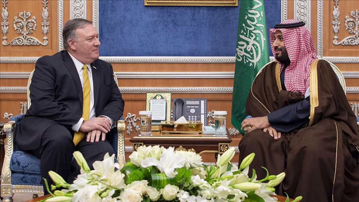 ولي العهد السعودي يتلقى اتصالًا من وزير الخارجية الأمريكي لبحث التطورات في العراق