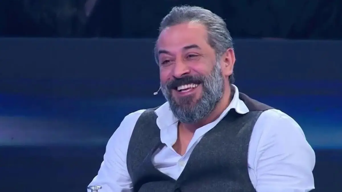 هل يمر الفنان عبدالمنعم عمايري بأزمة نفسية؟