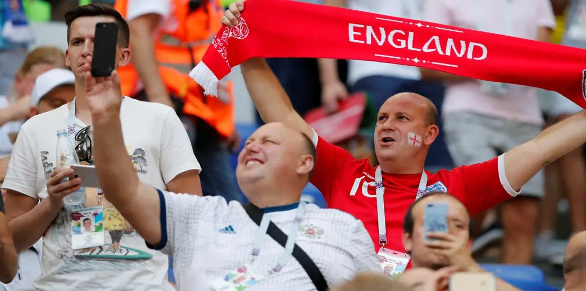 مباراة إنجلترا وكرواتيا.. الشرطة الروسية تحذّر الجماهير الإنجليزية من تكرار سلوك صادم