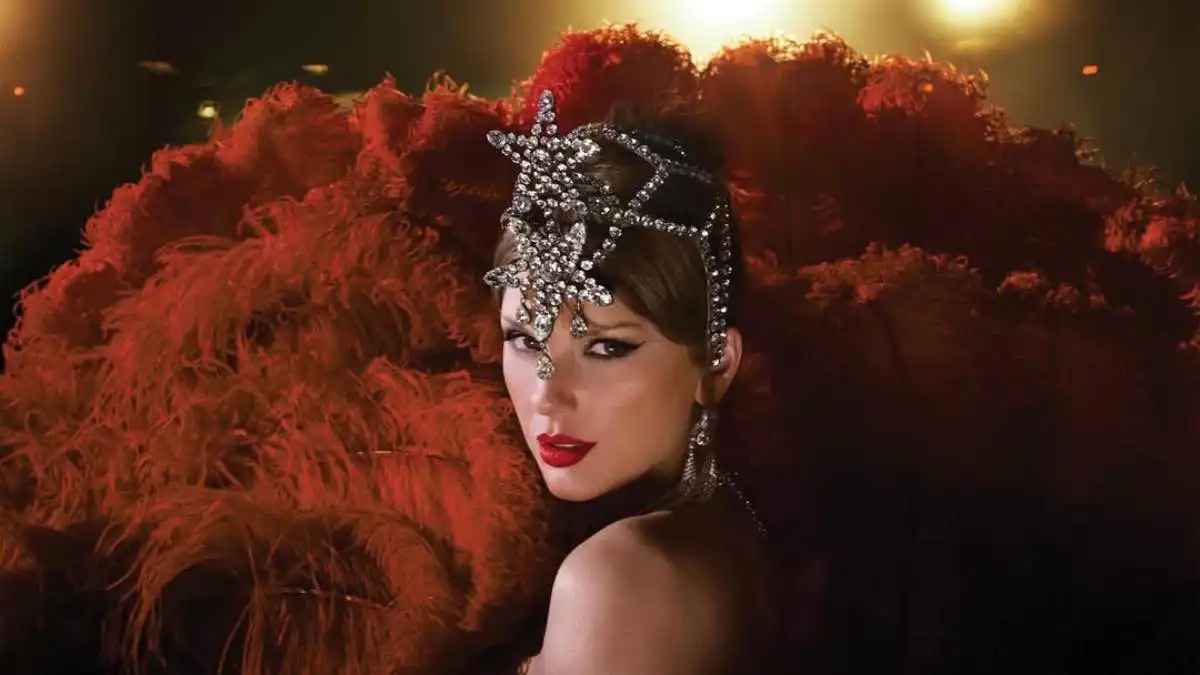 تايلور سويفت تصنع التاريخ بتصدرها قائمة "بيلبورد 200"