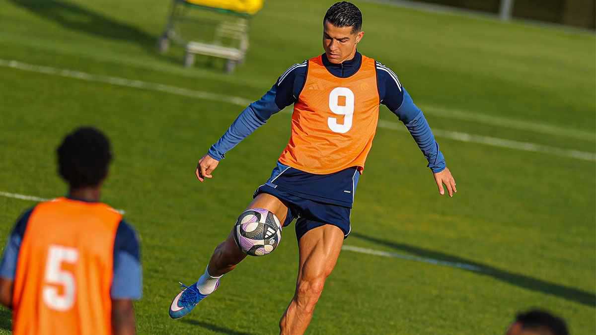 سيعود أسرع.. ما هو علاج "ضغط الهواء" الذي أنقذ كريستيانو رونالدو؟ 