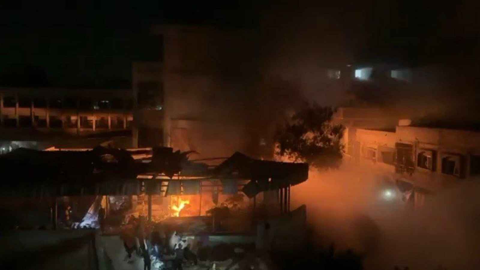 حولتها إلى جحيم.. تفاصيل مروعة لاستهداف النازحين في مدرسة بغزة