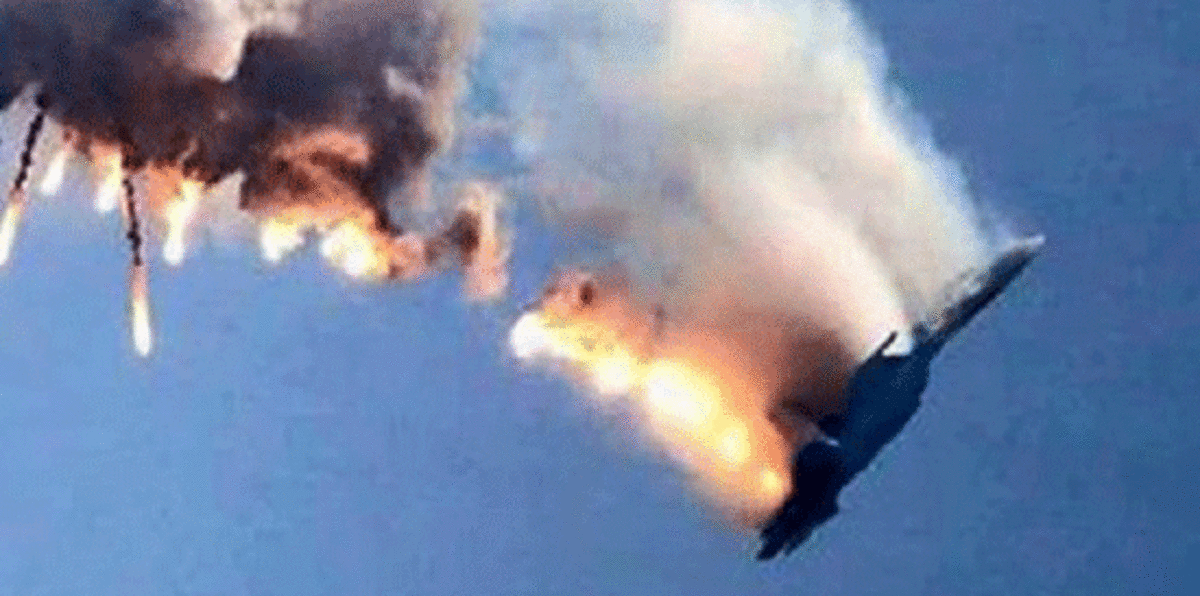 بالفيديو .تضارب الروايات حول إسقاط تركيا لمقاتلة روسية