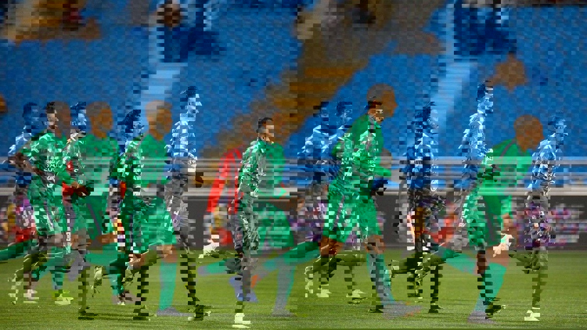 عمر السومة يقود الأهلي للفوز على الرائد والاحتفاظ بالمركز الثالث بالدوري السعودي (فيديو)