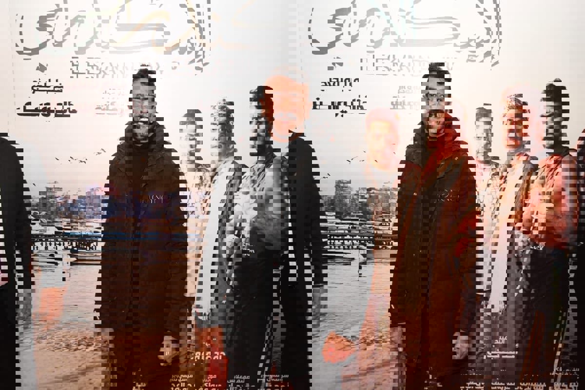 هل أساء فيلم "الإسكندراني" إلى أسامة أنور عكاشة؟