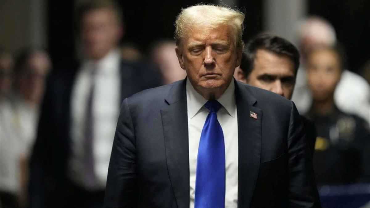 "إبستين" والإغلاق الحكومي.. ترامب يمر بفترة عصيبة و"جبهات متعددة"