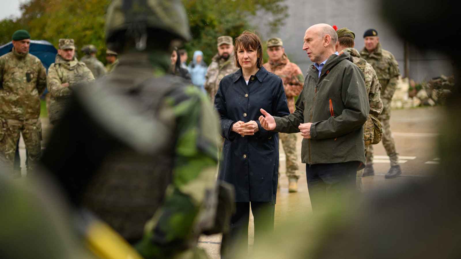 "خطوة غير مسبوقة".. بريطانيا وألمانيا توقعان اتفاقا دفاعيا "تاريخيا"