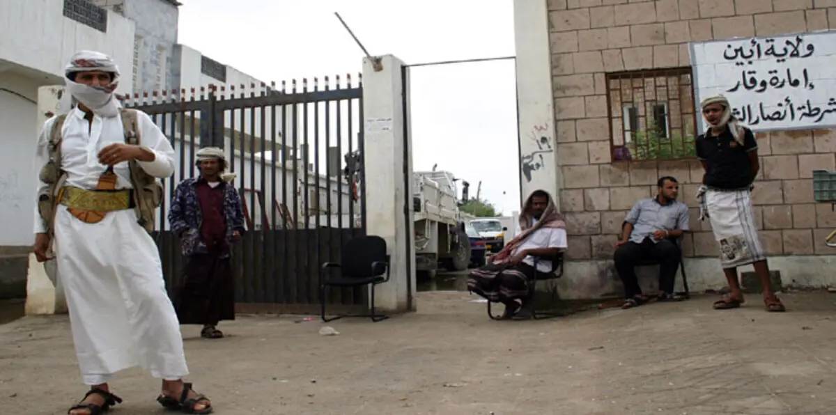 من يسلّم الأسلحة لتنظيم القاعدة في اليمن؟‎