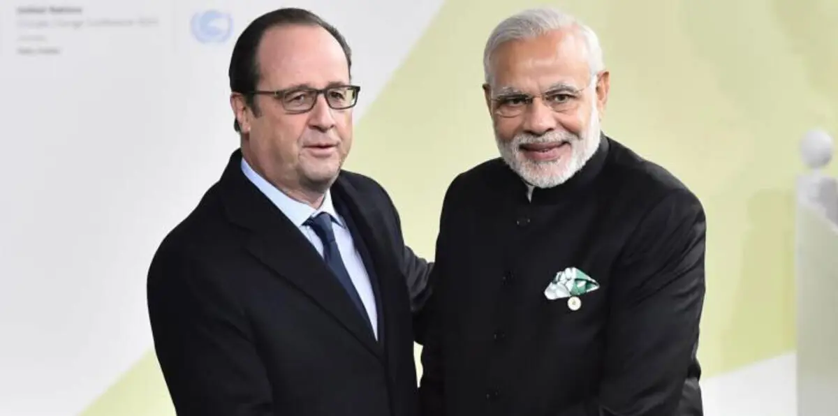 فرانسوا هولاند في الهند.. عقود وعوائق