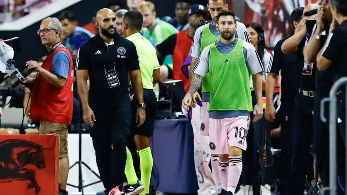 ليس أمريكيًا ولم يشارك في أي حرب.. تفاصيل جديدة عن شخصية حارس ميسي