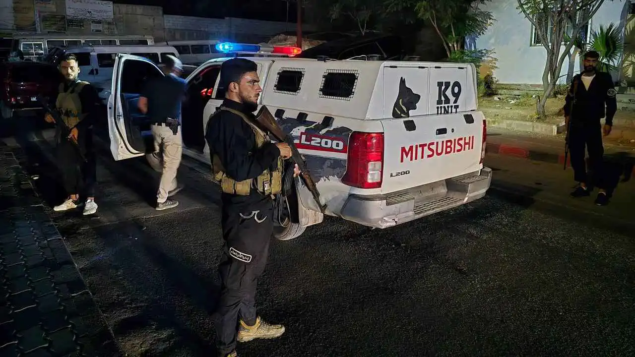 "جزار إدلب".. اعتقال جندي من قوات الأسد نفذ مذابح في الثوار (صور)