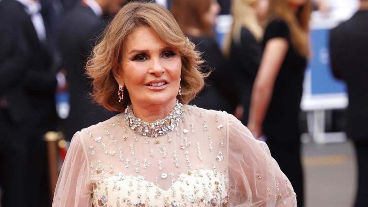 مصر.. "الجونة السينمائي" يحتفي باليوبيل الذهبي للفنانة يسرا