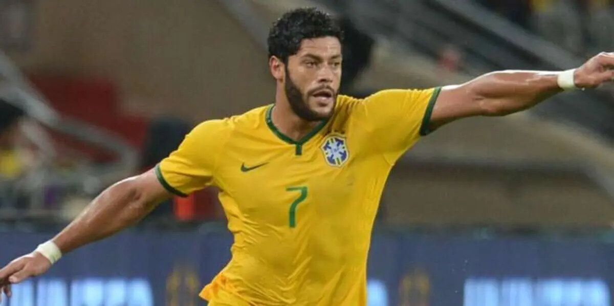 هالك ينسحب من قرعة كأس العالم بسبب العنصرية