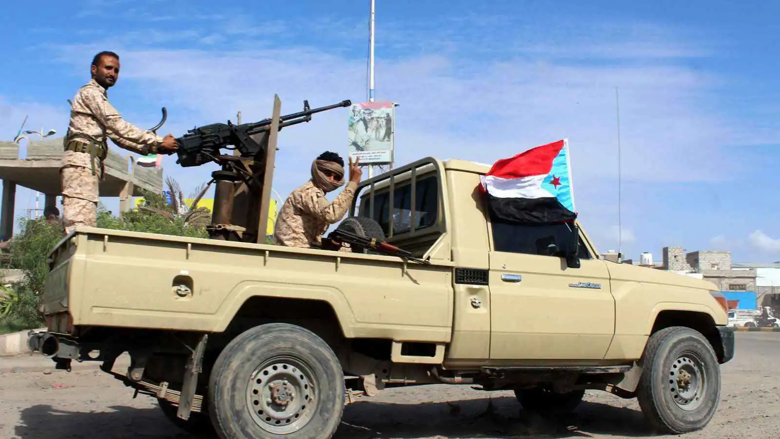 اليمن.. مقتل جندي من "القوات الجنوبية" في هجوم حوثي بالضالع