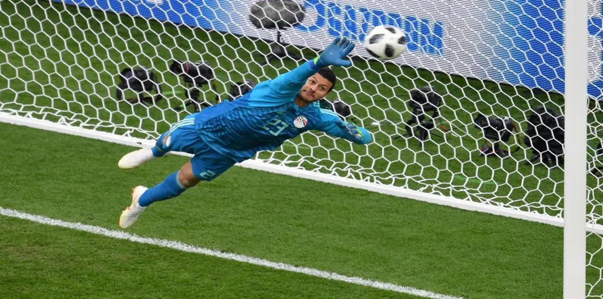 النادي الأهلي المصري يعترف بعرض الأهرام لضم محمد الشناوي ويعلن قراره النهائي (صورة)