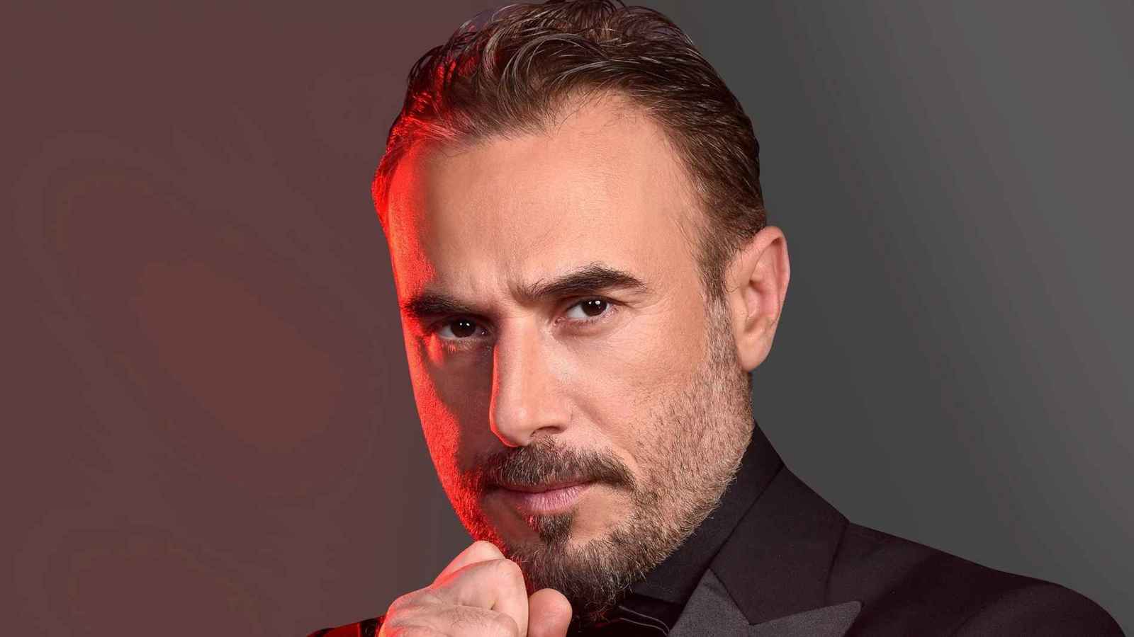 باسم مغنية يكشف لـ"إرم نيوز" كواليس الصلح بين ماغي بوغصن وسيرين عبدالنور (فيديو)