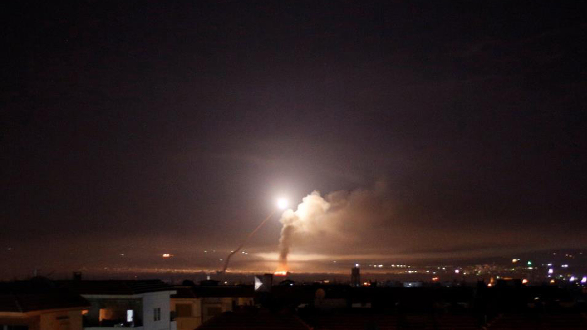 الحكومة السورية تعلن التصدي لطائرات مسيرة للمعارضة في حماة