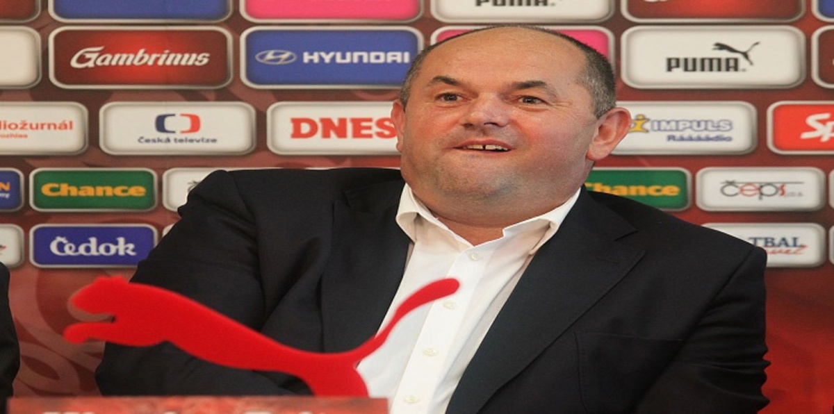 سَجن رئيس الاتحاد التشيكي بتهمة الفساد (فيديو)