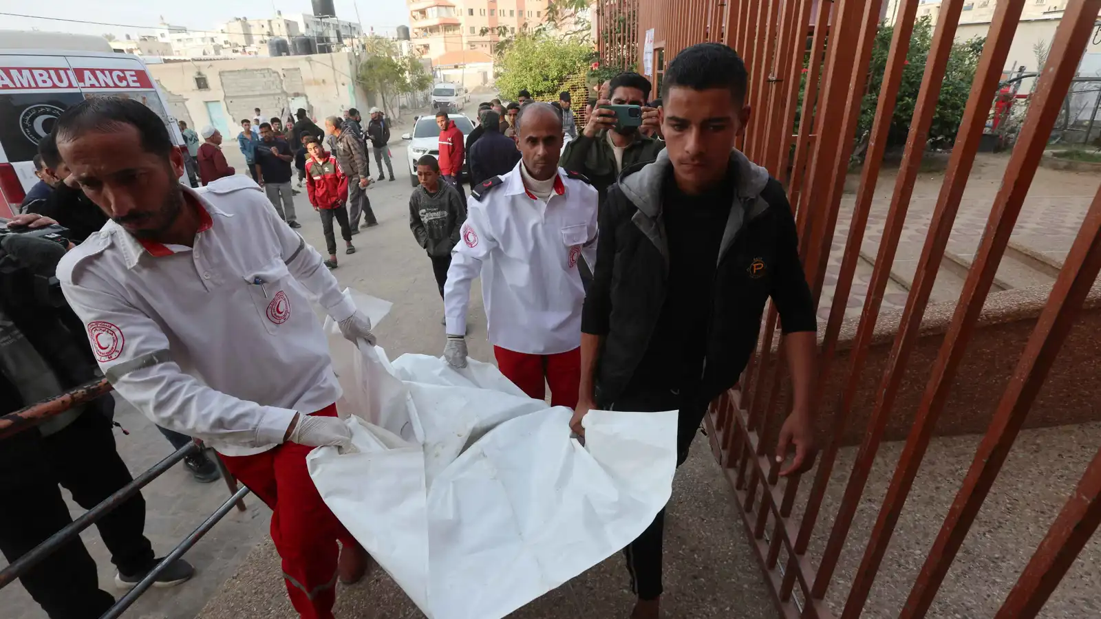 حماس تتهم إسرائيل بخرق هدنة غزة 1200 مرة