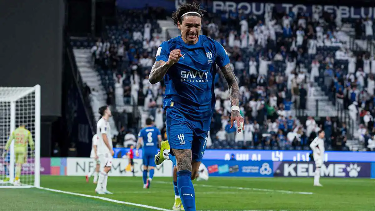 تصرف مثير من داروين نونيز بعد تعادل الهلال مع الاتحاد (صورة)