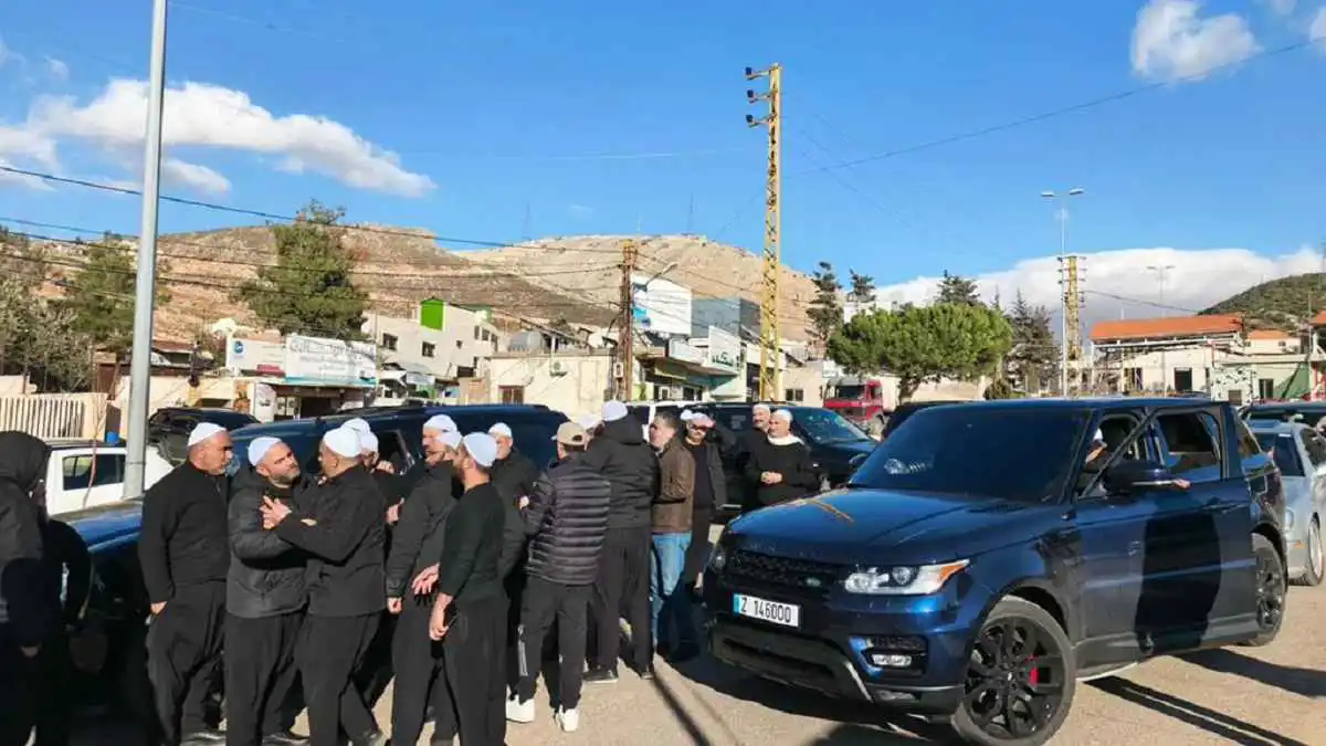 بوساطة لبنانية.. إطلاق سراح 5 من موقوفي أشرفية صحنايا بريف دمشق