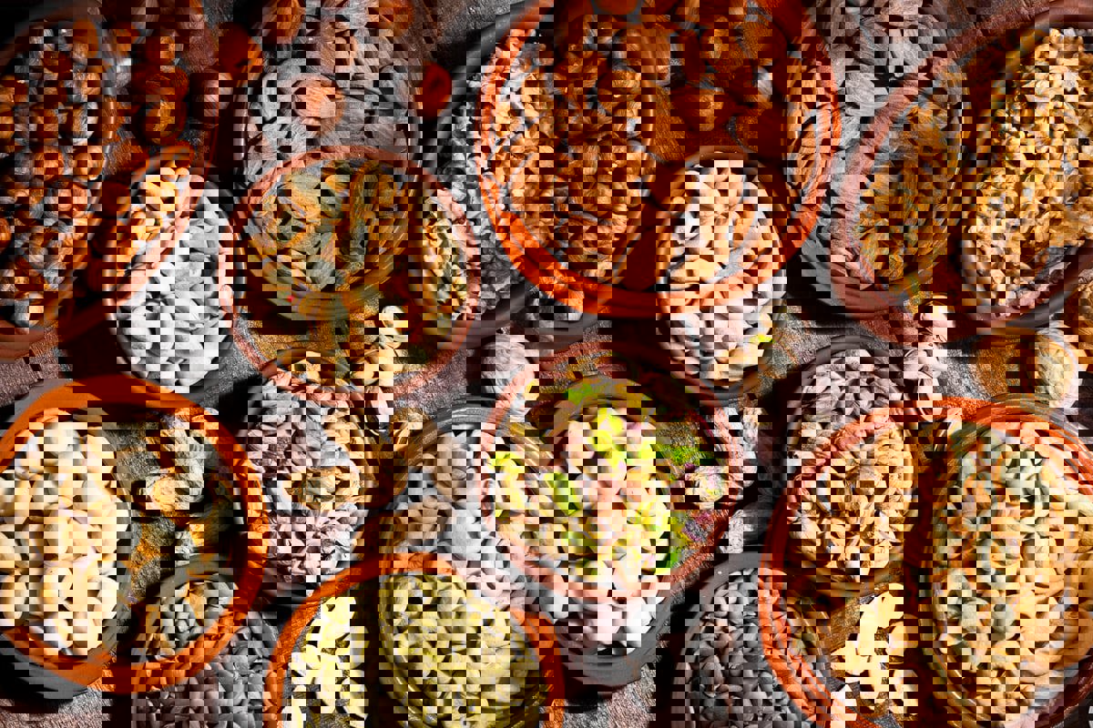 3 أنواع من المكسرات تحتوي على بروتين أكثر من البيض 