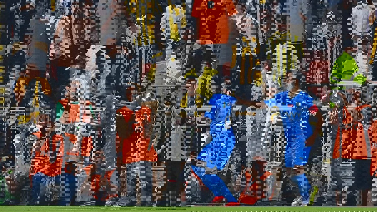 رد إدارة الهلال على شكوى مالكوم وسعود عبد الحميد