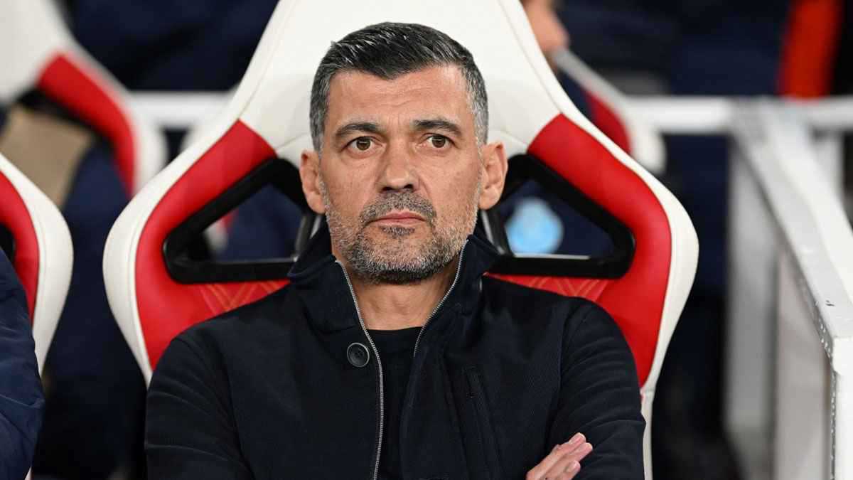 مفاجأة.. عبد الله فلاته يكشف سر عدم إعلان الاتحاد السعودي تعيين كونسيساو