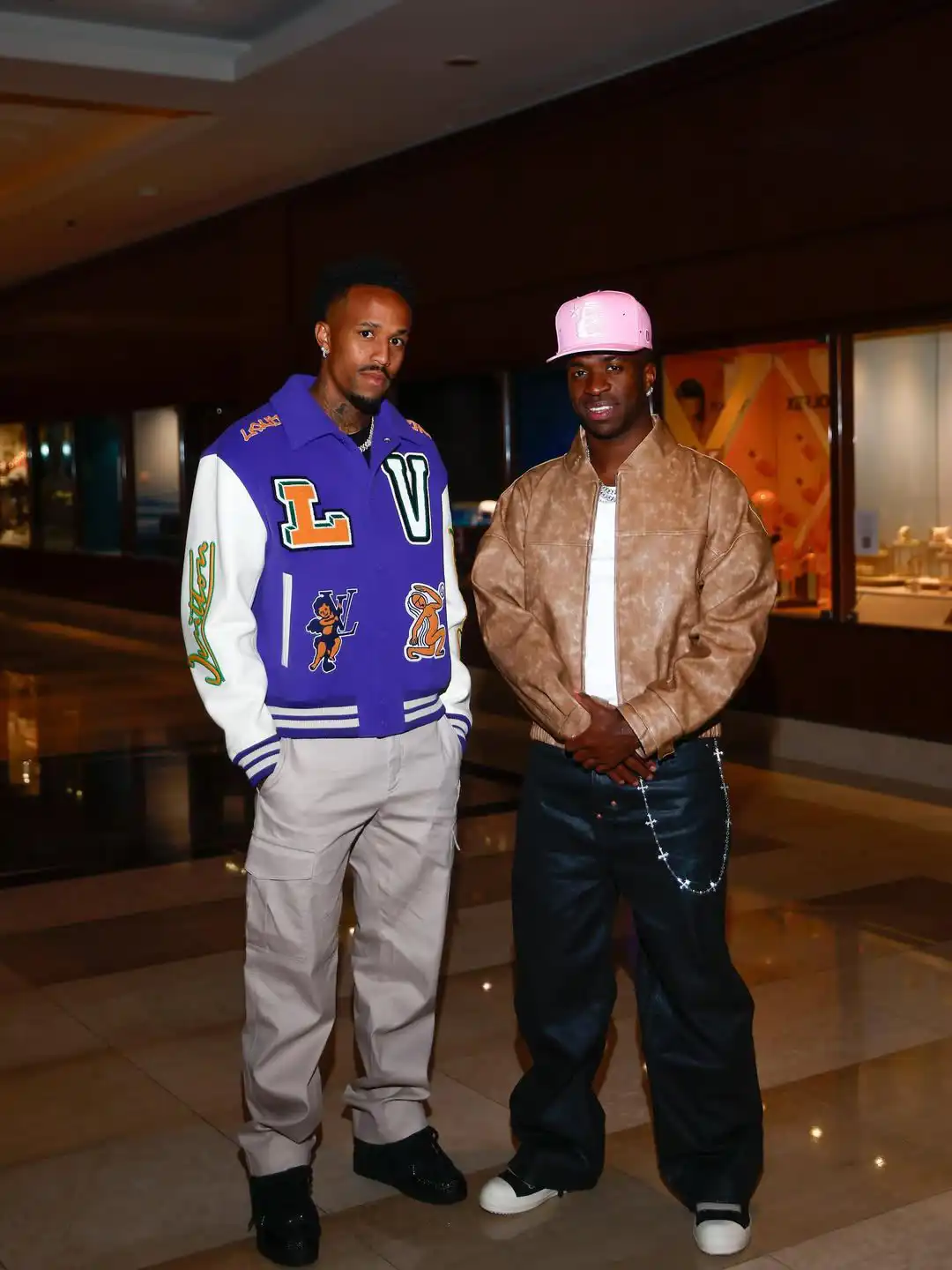 فينيسيوس جونيور وميليتاو