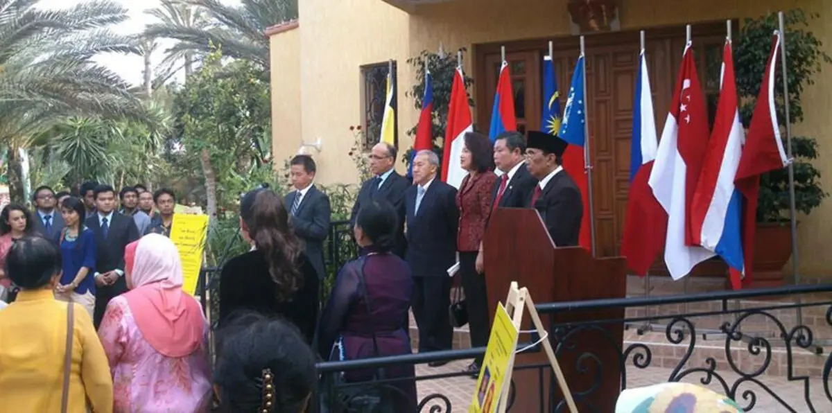 كيري يحث "آسيان" على الحد من النزاع في بحر الصين الجنوبي