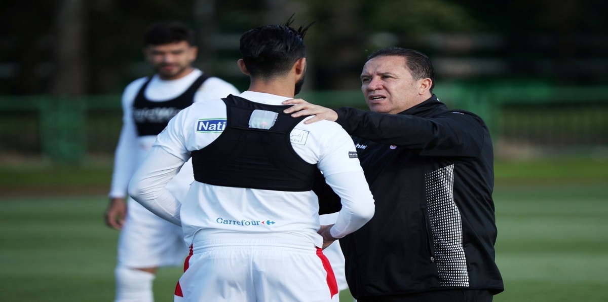 مباراة تونس ضد إنجلترا.. المنتخب التونسي يستعد لمواجهة الإنجليز بالقرآن الكريم (فيديو)