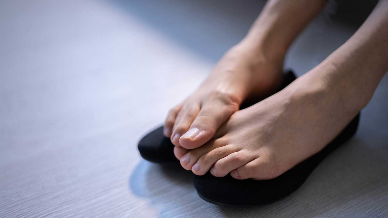 طرق فعّالة للتخلص من تعرق القدمين