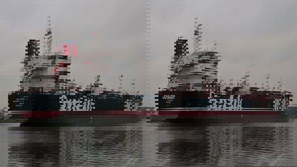 مالك الناقلة البريطانية: البحارة السبعة يغادرون إيران