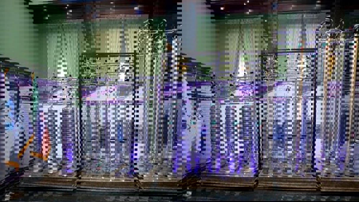 إيران تنشر للمرة الأولى هوية المتهم بتفجير منشأة نطنز النووية (صور وفيديو)