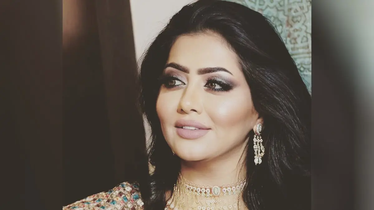 فاطمة الحوسني: نعاني من إشكالية عرض أعمالنا الدرامية على قنواتنا الإماراتية فقط