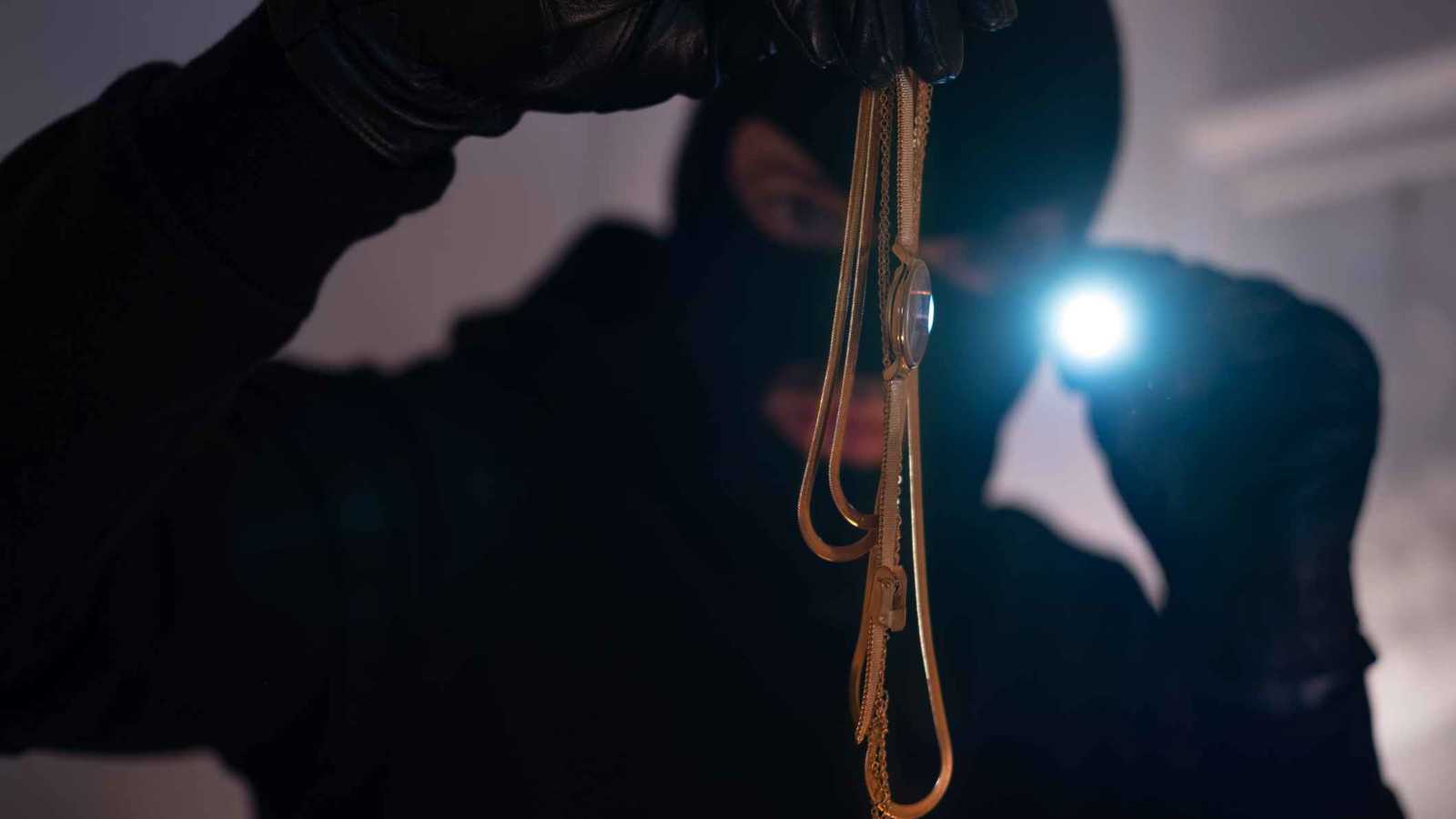 القبض على عراقي سرق 16 كيلوغراماً من الذهب في بغداد