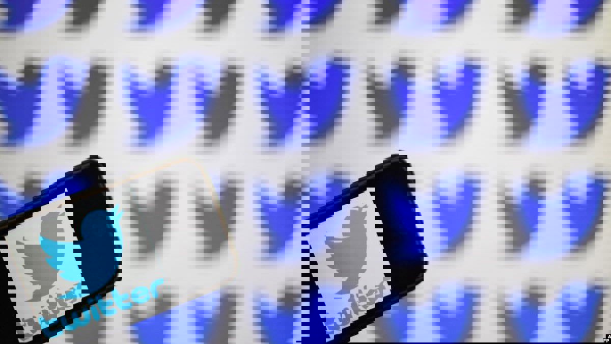 "تويتر" يغلق حسابات وكالات أنباء إيرانية بسبب "مضايقة البهائيين"