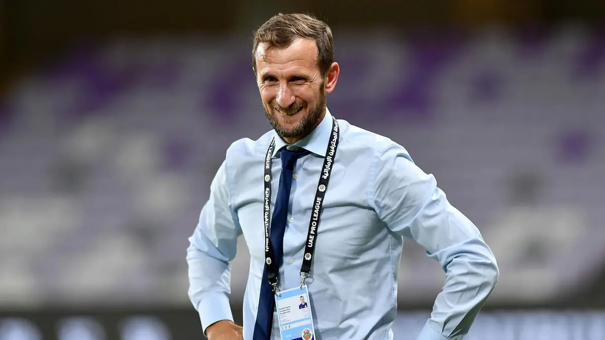 أبوظبي الرياضية: أروابارينا يقترب من قيادة منتخب الإمارات (فيديو)