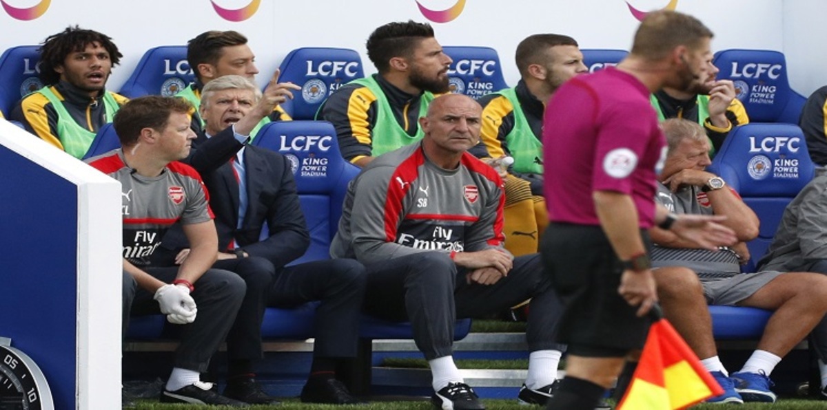 لماذا انقلب فينغر على محمد النني في آرسنال؟