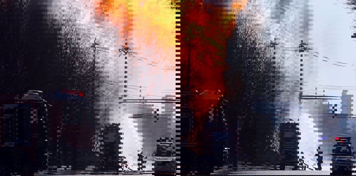 بالفيديو.. حريق هائل يلتهم أحد أسواق العاصمة الإيرانية طهران