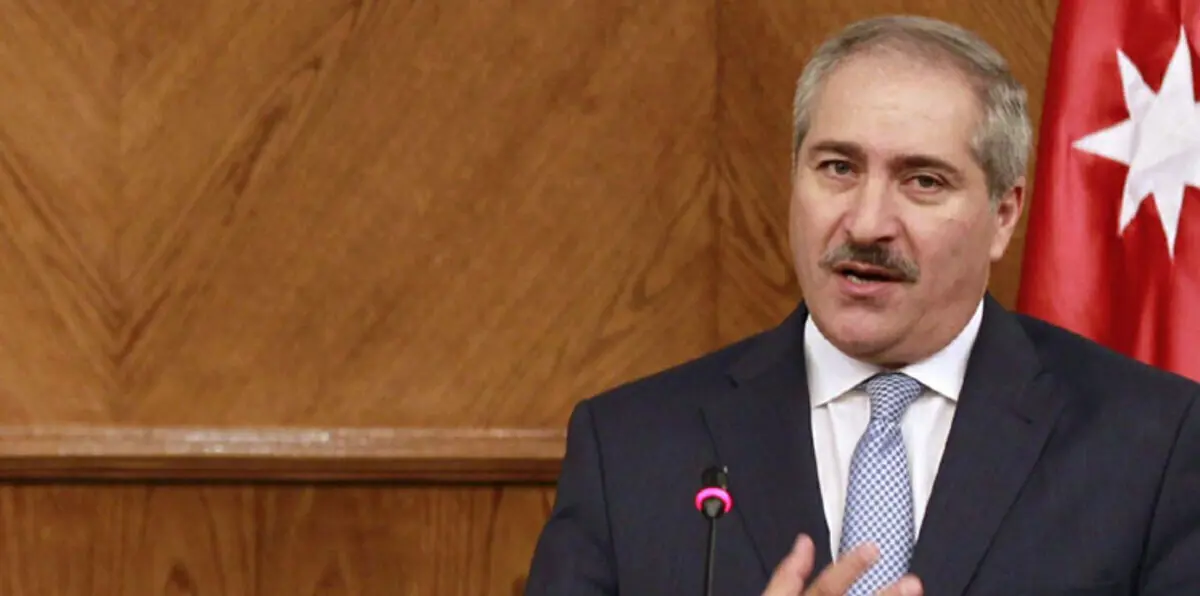 ما دلالات اعتذار أمير قطر عن استقبال وزير الخارجية الأردني؟