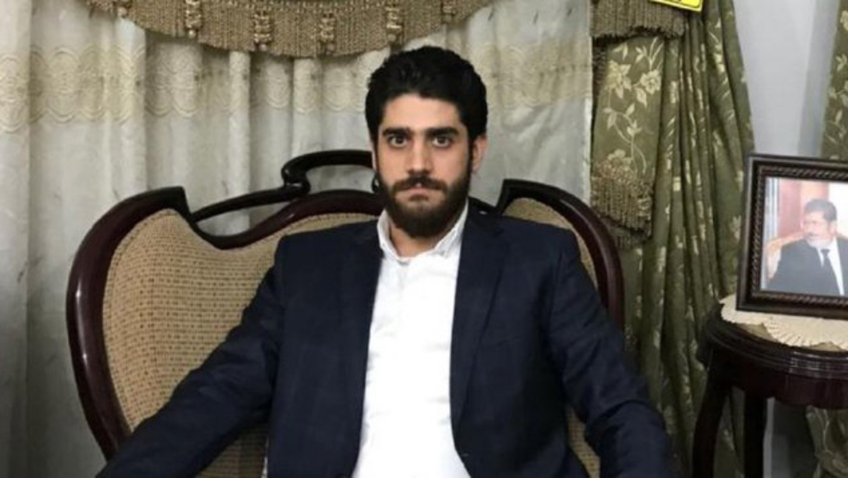 وفاة عبدالله مرسي نجل الرئيس المصري الأسبق إثر أزمة قلبية مفاجئة