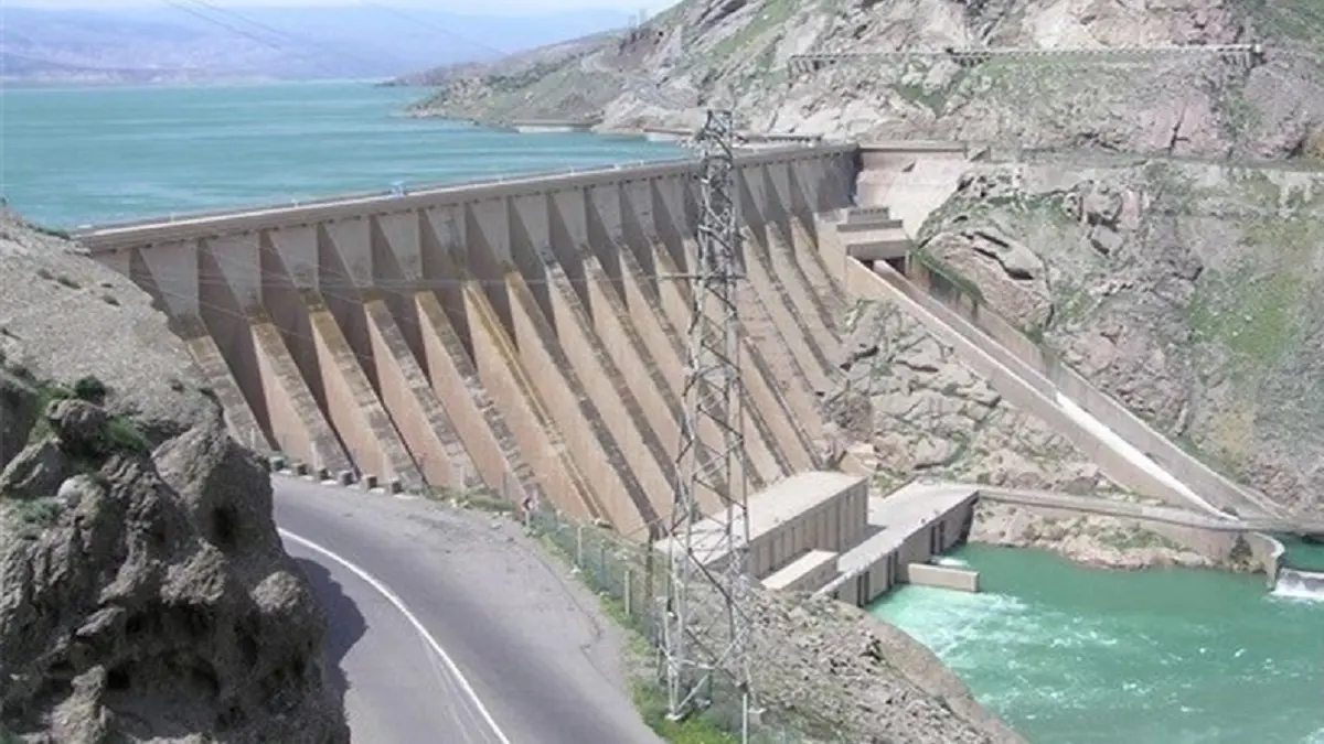 مع امتلاء السدود.. تحذير من فيضانات جديدة في محافظة كردستان الإيرانية