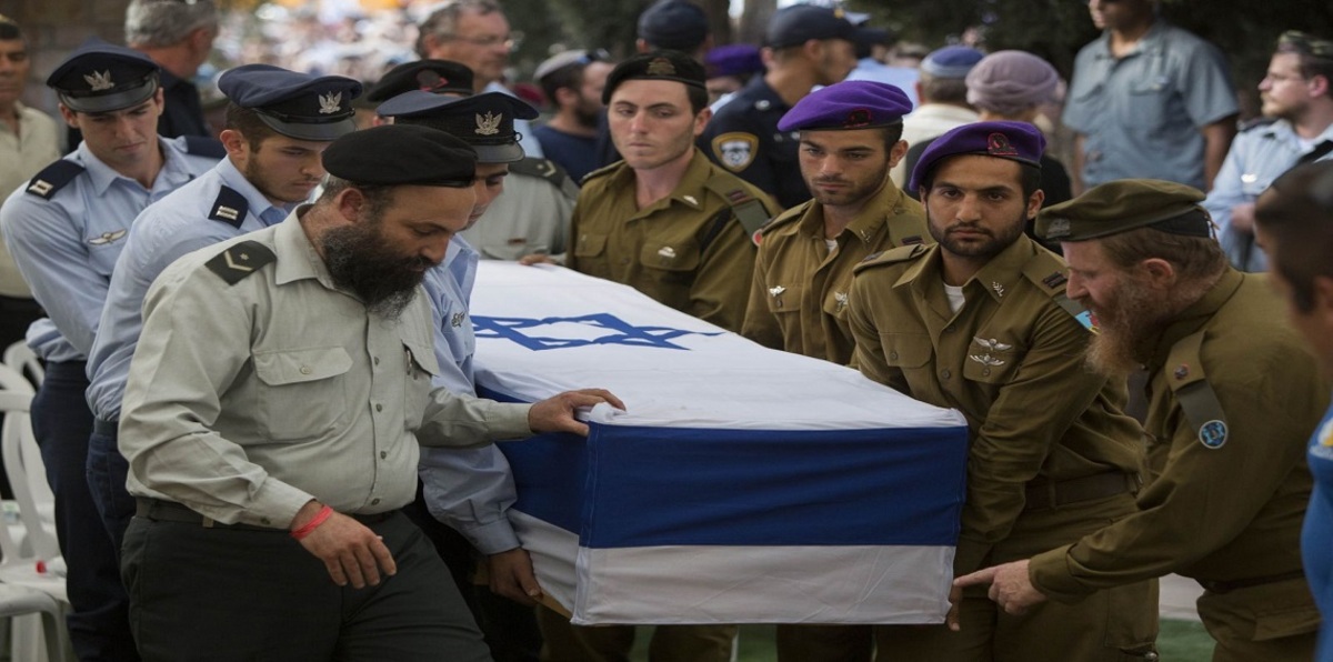 وزراء إسرائيليون يشترطون عودة جثث الجنود في أي هدنة مع حماس