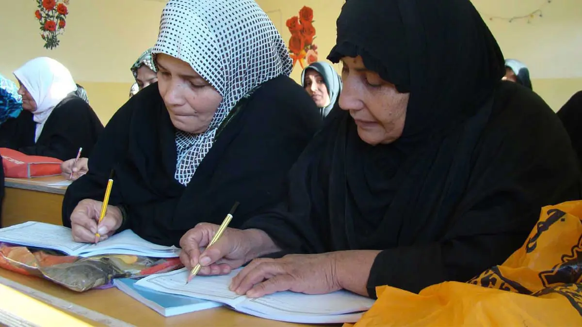 أسباب ونتائج.. ما مصير سبعة ملايين أمي في العراق؟